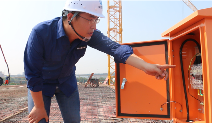 9、盛賀偉（查看朱家橋污水處理廠提標改造工地）